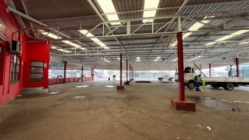 To Let commercial Property for Rent in Goodwood Central Western Cape